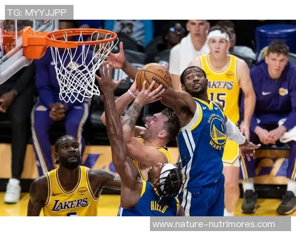 勇士与湖人经典对决回放原声重温篮球激情时刻