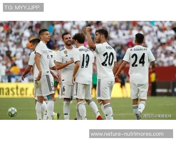 意大利足球队对阵马里足球队的精彩对决与战术分析